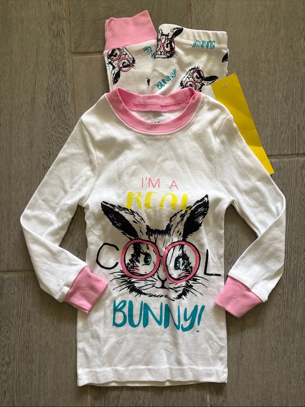 Girls White & Pink 'I'm a Real Cool Bunny' Long Sleeve Pajama set new